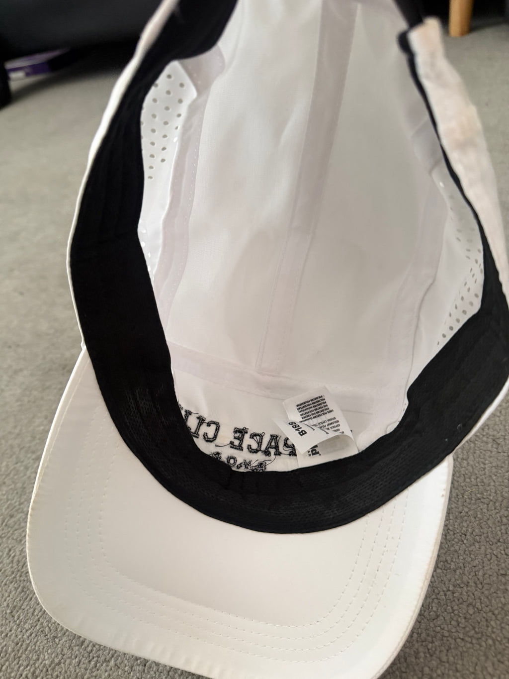 No Pace Club Technical Running Cap – White